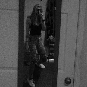 Meet your Posher, Billie